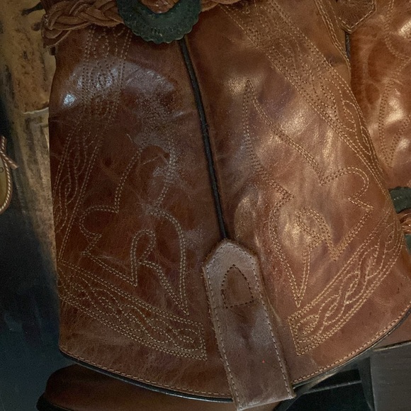 Oak Tree Farms Womens Brown Western Cowgirl Tassel Boots 2.5” Heels SZ 8.5 w/box - Picture 4 of 8